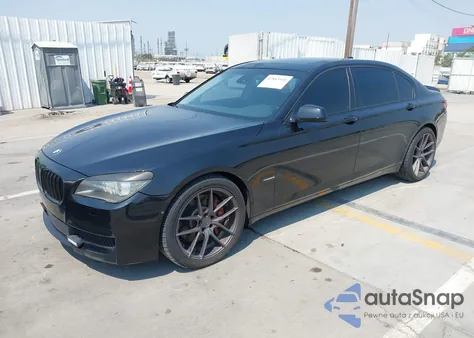 2009 BMW 750Li из США, поврежденный, VIN WBAKB835X9CY58321